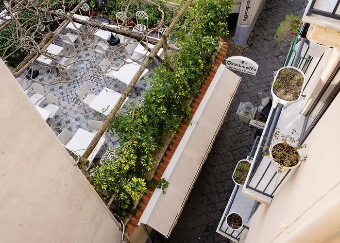 Palazzo Gargiulo Luxury Гостевой дом Сорренто