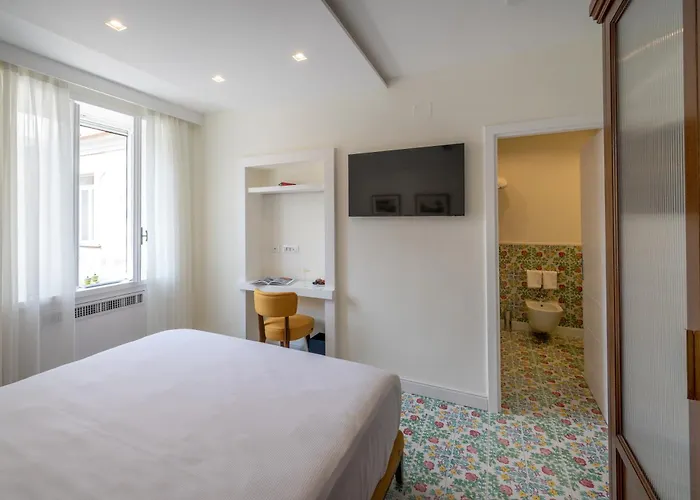 بيت ضيافة Palazzo Gargiulo Luxury سورينتو