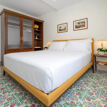 Gasthof Palazzo Gargiulo Luxury Sorrent