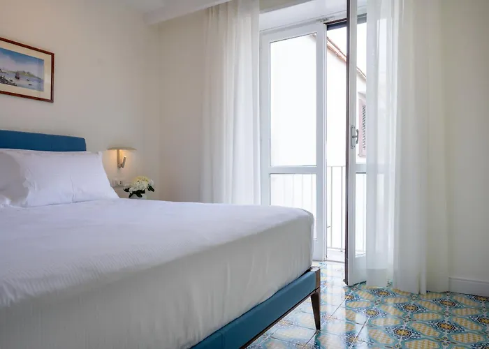 Palazzo Gargiulo Luxury Gasthof *